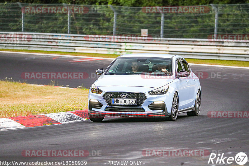 Bild #18050939 - Touristenfahrten Nürburgring Nordschleife (26.07.2022)