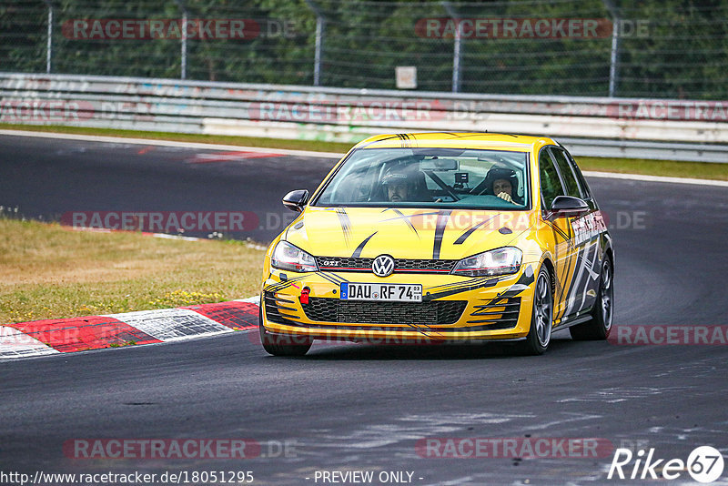 Bild #18051295 - Touristenfahrten Nürburgring Nordschleife (26.07.2022)