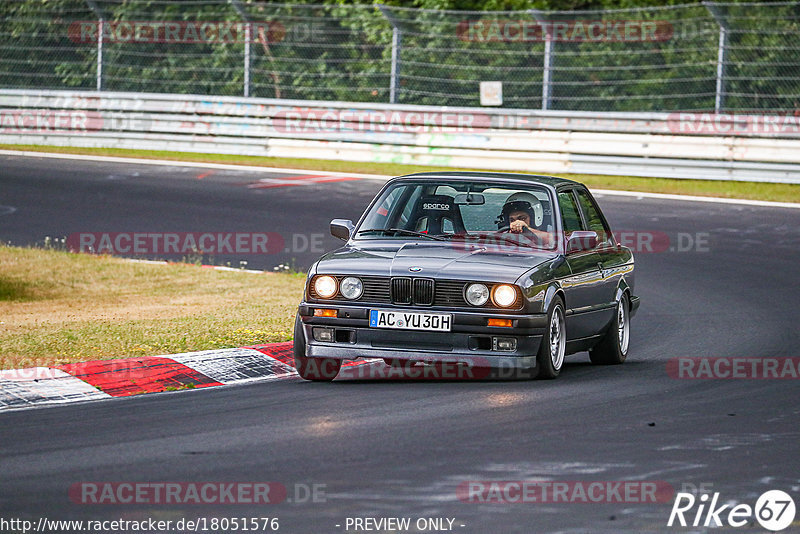 Bild #18051576 - Touristenfahrten Nürburgring Nordschleife (26.07.2022)