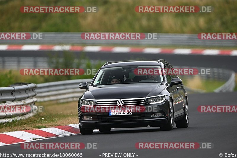 Bild #18060065 - Touristenfahrten Nürburgring Nordschleife (28.07.2022)