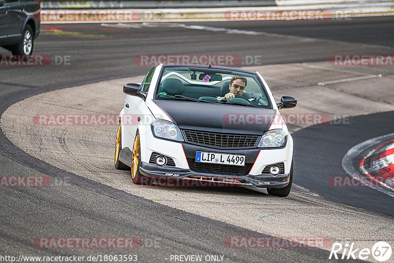 Bild #18063593 - Touristenfahrten Nürburgring Nordschleife (28.07.2022)