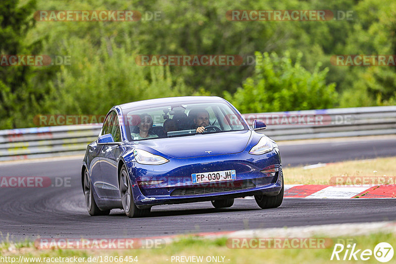 Bild #18066454 - Touristenfahrten Nürburgring Nordschleife (28.07.2022)