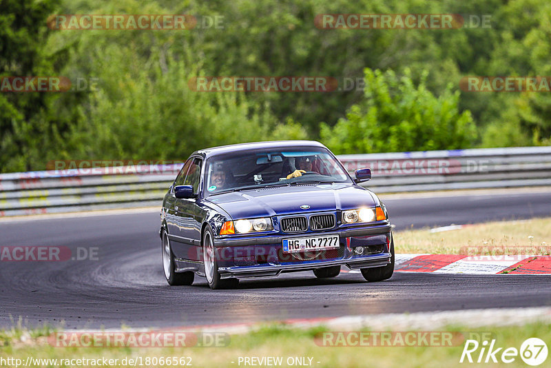 Bild #18066562 - Touristenfahrten Nürburgring Nordschleife (28.07.2022)