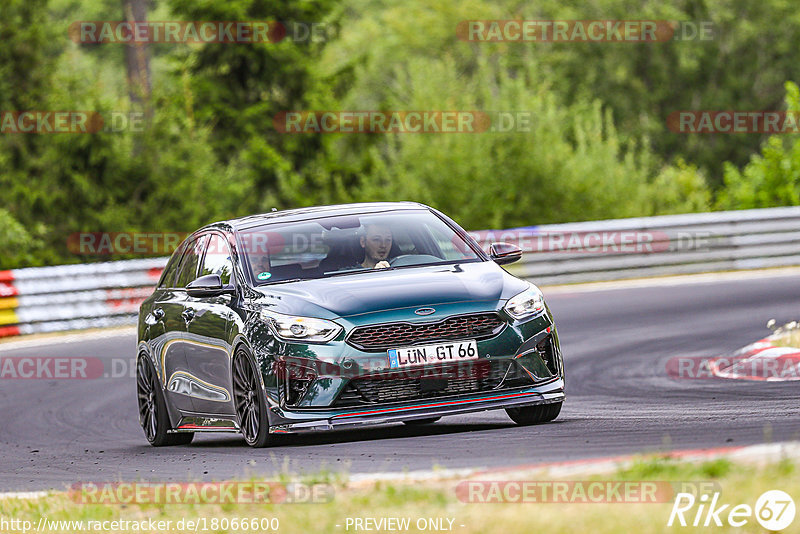 Bild #18066600 - Touristenfahrten Nürburgring Nordschleife (28.07.2022)