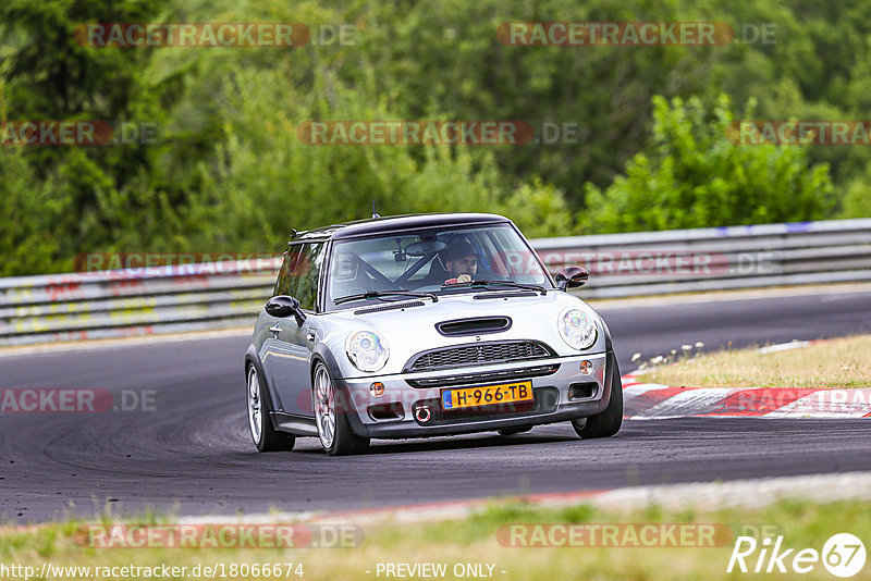 Bild #18066674 - Touristenfahrten Nürburgring Nordschleife (28.07.2022)