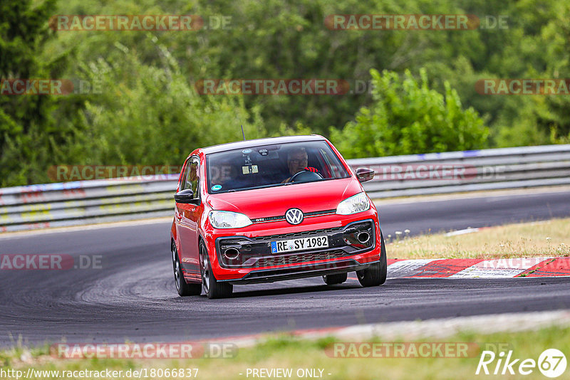 Bild #18066837 - Touristenfahrten Nürburgring Nordschleife (28.07.2022)