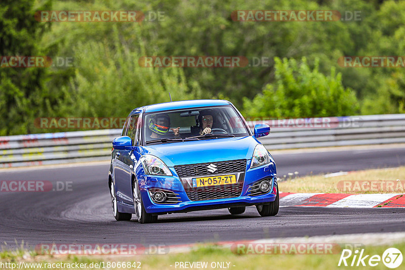 Bild #18066842 - Touristenfahrten Nürburgring Nordschleife (28.07.2022)