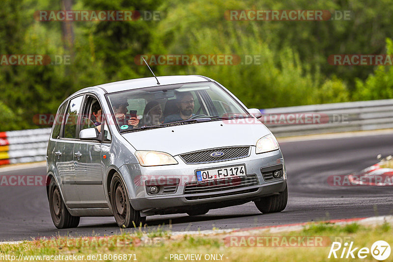 Bild #18066871 - Touristenfahrten Nürburgring Nordschleife (28.07.2022)