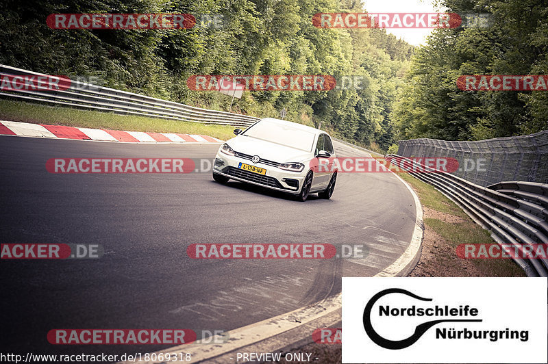 Bild #18069318 - Touristenfahrten Nürburgring Nordschleife (28.07.2022)