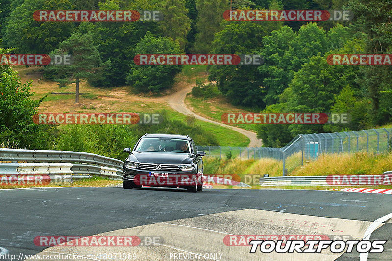 Bild #18071969 - Touristenfahrten Nürburgring Nordschleife (28.07.2022)