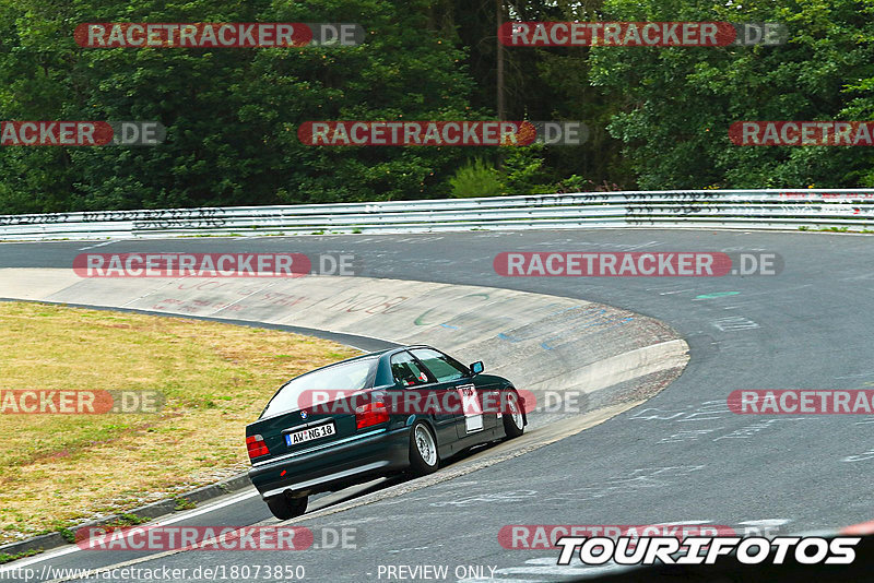 Bild #18073850 - Touristenfahrten Nürburgring Nordschleife (28.07.2022)