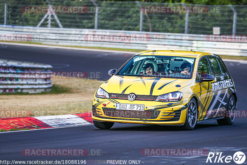 Bild #18088196 - Touristenfahrten Nürburgring Nordschleife (29.07.2022)