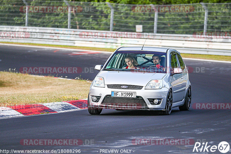 Bild #18088296 - Touristenfahrten Nürburgring Nordschleife (29.07.2022)