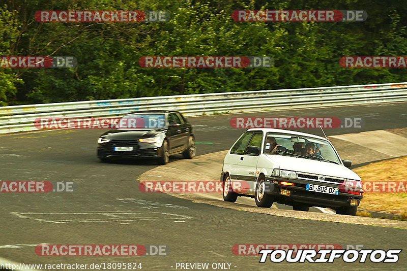 Bild #18095824 - Touristenfahrten Nürburgring Nordschleife (29.07.2022)