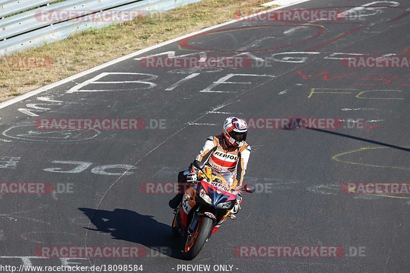 Bild #18098584 - Touristenfahrten Nürburgring Nordschleife (30.07.2022)