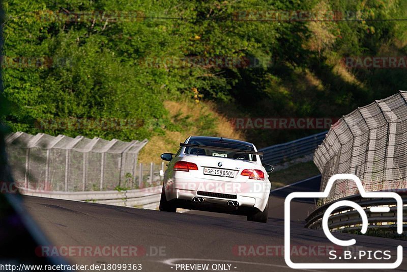 Bild #18099363 - Touristenfahrten Nürburgring Nordschleife (30.07.2022)