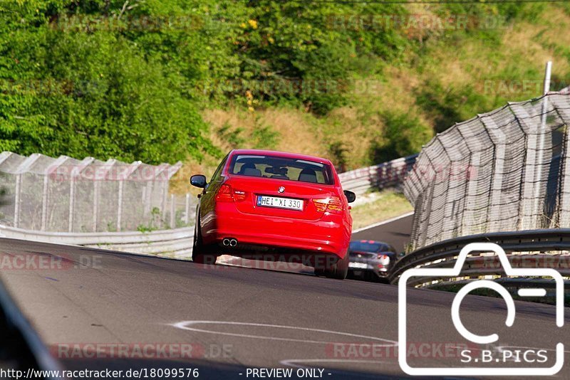 Bild #18099576 - Touristenfahrten Nürburgring Nordschleife (30.07.2022)