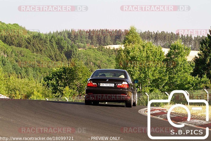 Bild #18099721 - Touristenfahrten Nürburgring Nordschleife (30.07.2022)