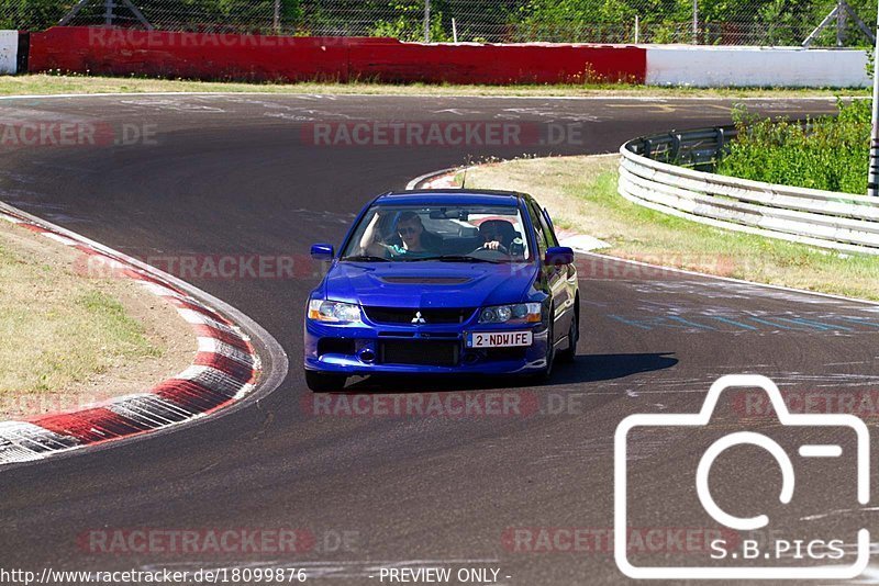 Bild #18099876 - Touristenfahrten Nürburgring Nordschleife (30.07.2022)