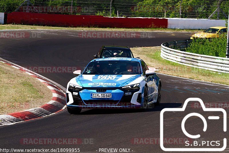 Bild #18099955 - Touristenfahrten Nürburgring Nordschleife (30.07.2022)