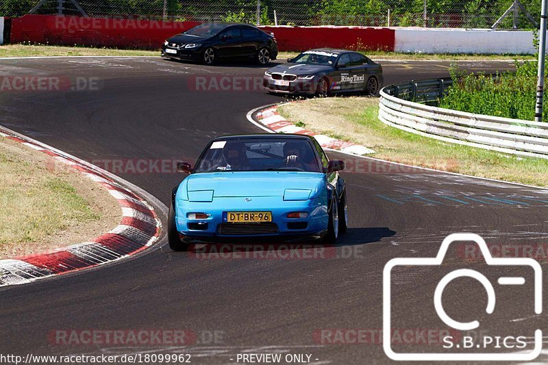 Bild #18099962 - Touristenfahrten Nürburgring Nordschleife (30.07.2022)