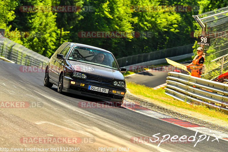 Bild #18123040 - Touristenfahrten Nürburgring Nordschleife (30.07.2022)