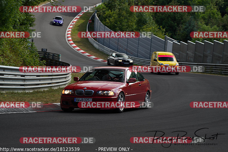 Bild #18123539 - Touristenfahrten Nürburgring Nordschleife (30.07.2022)