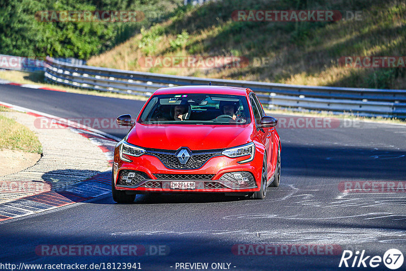 Bild #18123941 - Touristenfahrten Nürburgring Nordschleife (30.07.2022)