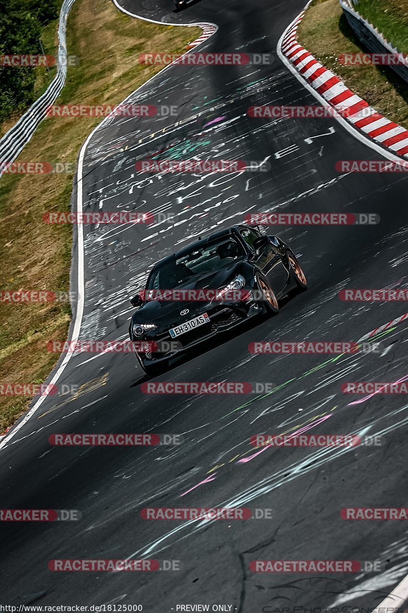 Bild #18125000 - Touristenfahrten Nürburgring Nordschleife (30.07.2022)