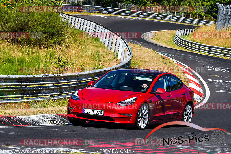 Bild #18126944 - Touristenfahrten Nürburgring Nordschleife (30.07.2022)