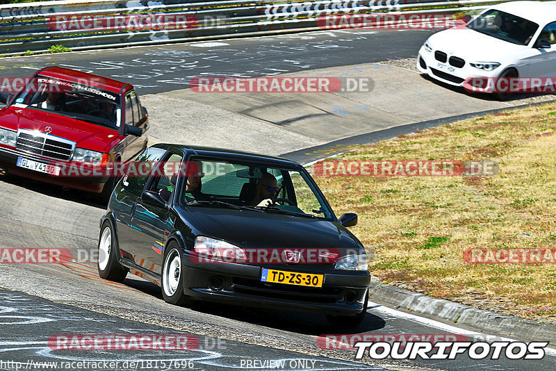 Bild #18157696 - Touristenfahrten Nürburgring Nordschleife (30.07.2022)