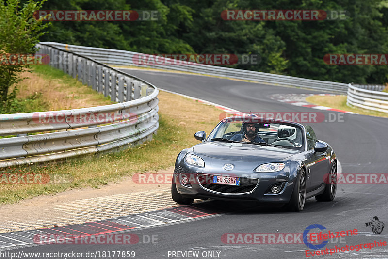 Bild #18177859 - Touristenfahrten Nürburgring Nordschleife (31.07.2022)