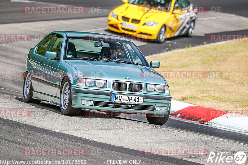 Bild #18178592 - Touristenfahrten Nürburgring Nordschleife (31.07.2022)