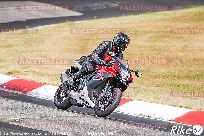 Bild #18179612 - Touristenfahrten Nürburgring Nordschleife (31.07.2022)