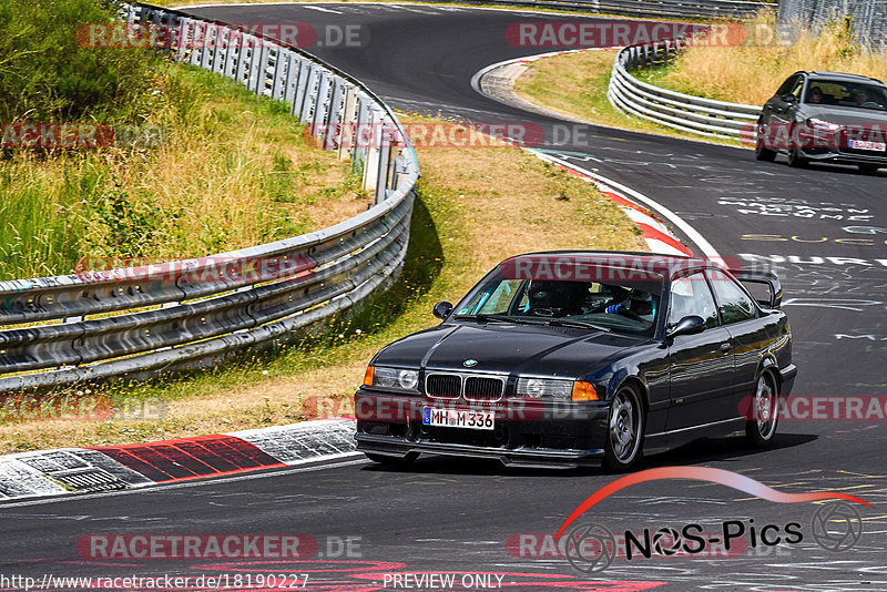 Bild #18190227 - Touristenfahrten Nürburgring Nordschleife (31.07.2022)