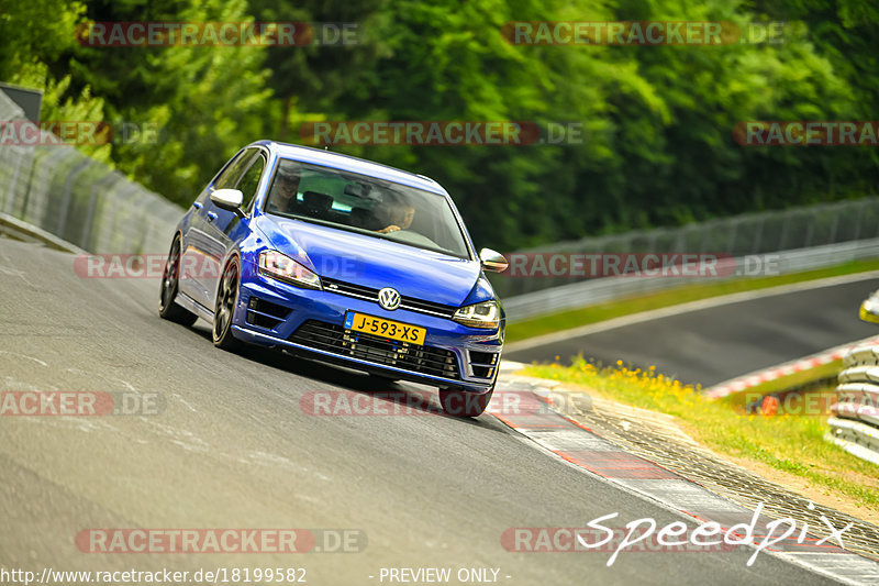 Bild #18199582 - Touristenfahrten Nürburgring Nordschleife (31.07.2022)