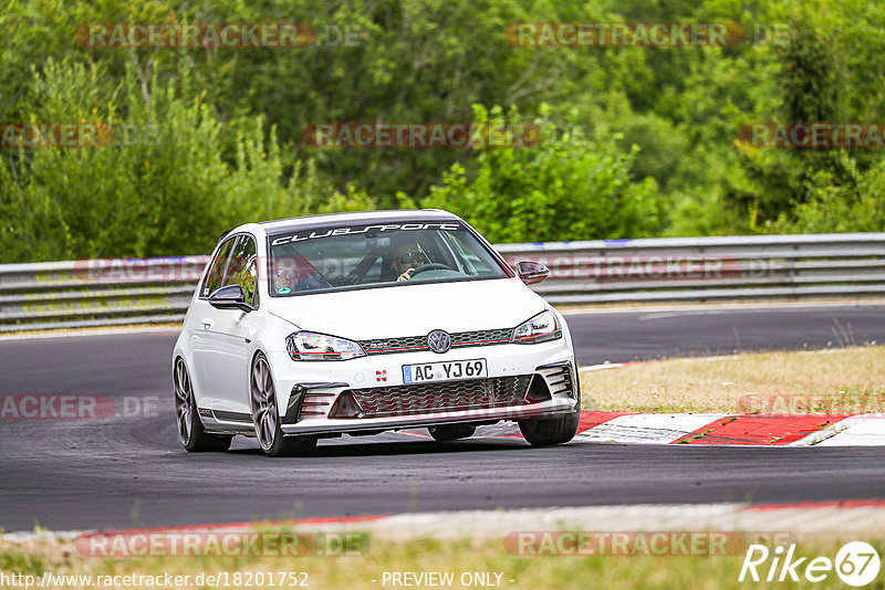 Bild #18201752 - Touristenfahrten Nürburgring Nordschleife (31.07.2022)