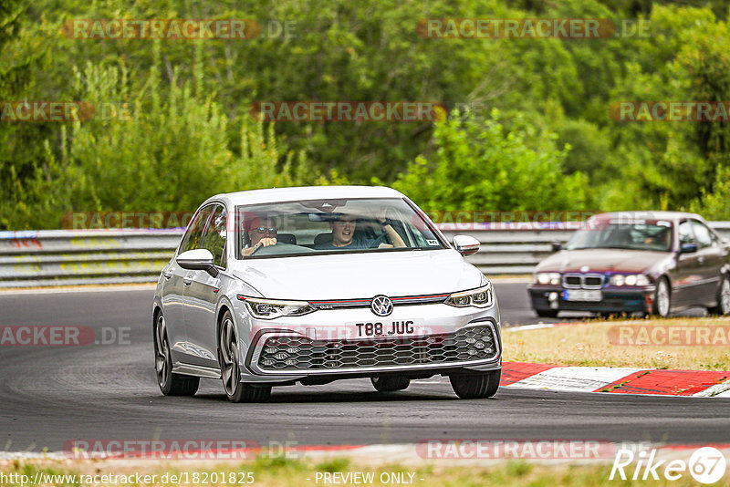 Bild #18201825 - Touristenfahrten Nürburgring Nordschleife (31.07.2022)