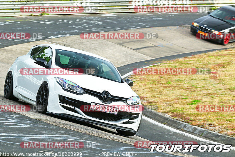 Bild #18203999 - Touristenfahrten Nürburgring Nordschleife (31.07.2022)