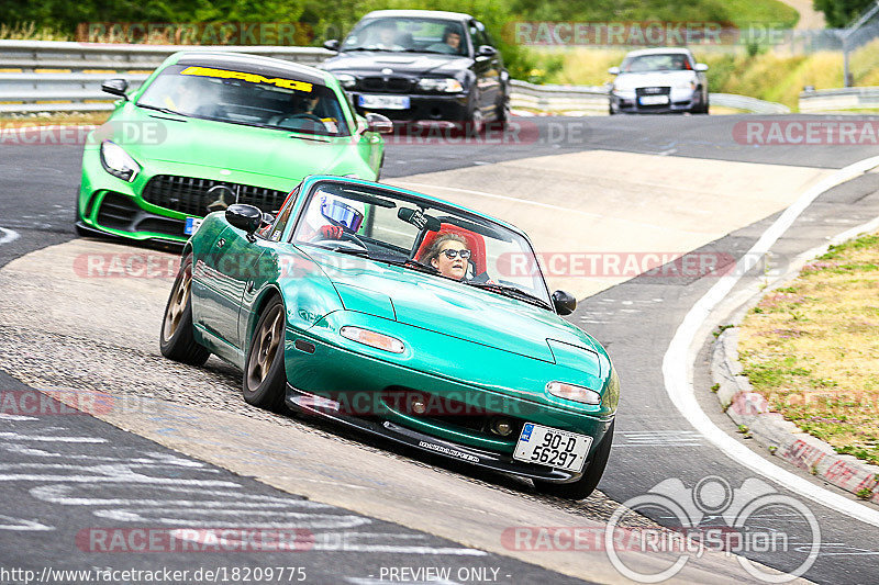 Bild #18209775 - Touristenfahrten Nürburgring Nordschleife (31.07.2022)