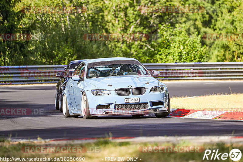 Bild #18250690 - Touristenfahrten Nürburgring Nordschleife (03.08.2022)