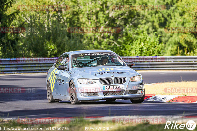 Bild #18250775 - Touristenfahrten Nürburgring Nordschleife (03.08.2022)