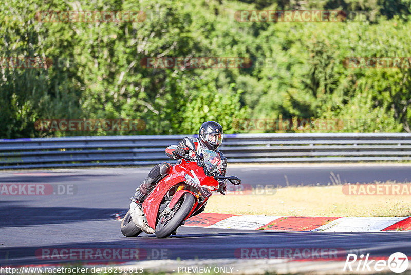 Bild #18250813 - Touristenfahrten Nürburgring Nordschleife (03.08.2022)