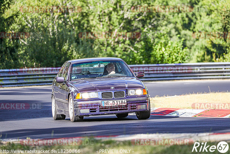 Bild #18250866 - Touristenfahrten Nürburgring Nordschleife (03.08.2022)