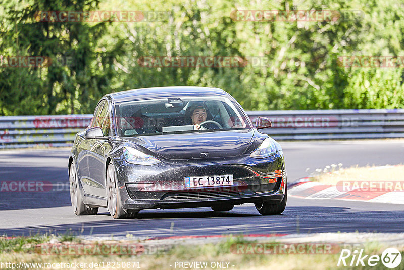 Bild #18250871 - Touristenfahrten Nürburgring Nordschleife (03.08.2022)