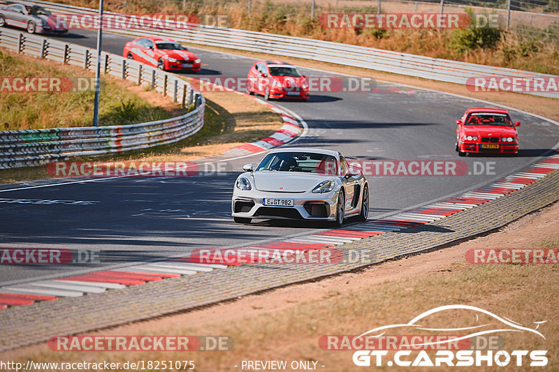 Bild #18251075 - Touristenfahrten Nürburgring Nordschleife (03.08.2022)