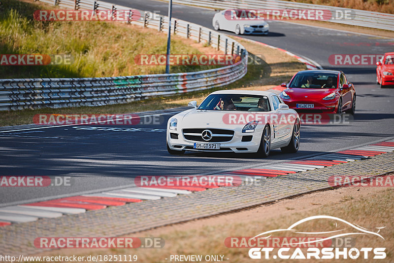 Bild #18251119 - Touristenfahrten Nürburgring Nordschleife (03.08.2022)