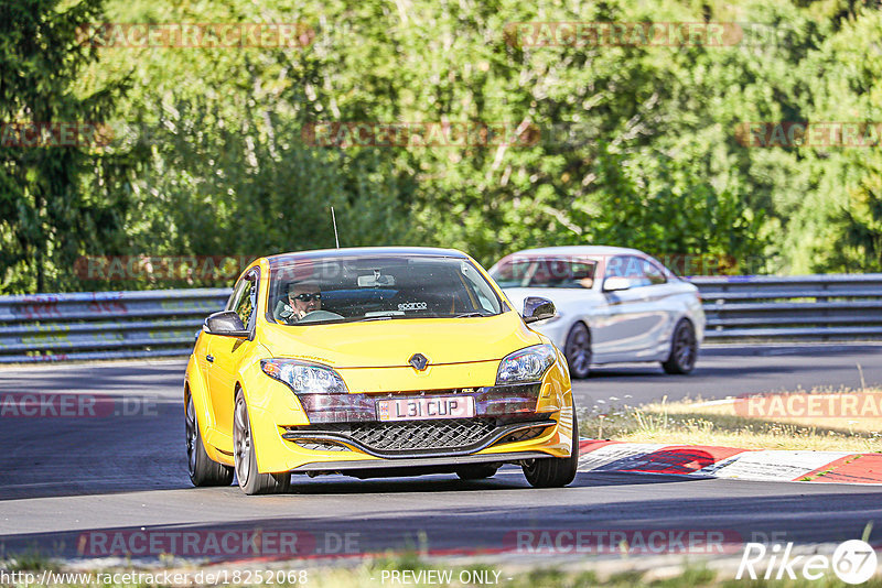 Bild #18252068 - Touristenfahrten Nürburgring Nordschleife (03.08.2022)