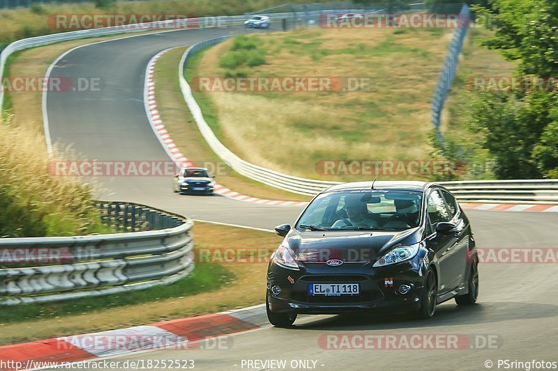 Bild #18252523 - Touristenfahrten Nürburgring Nordschleife (03.08.2022)