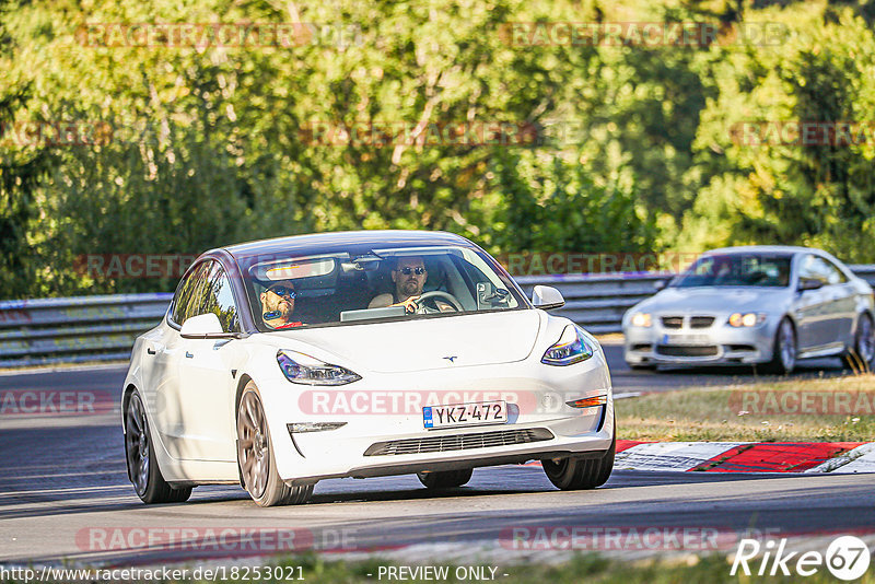 Bild #18253021 - Touristenfahrten Nürburgring Nordschleife (03.08.2022)